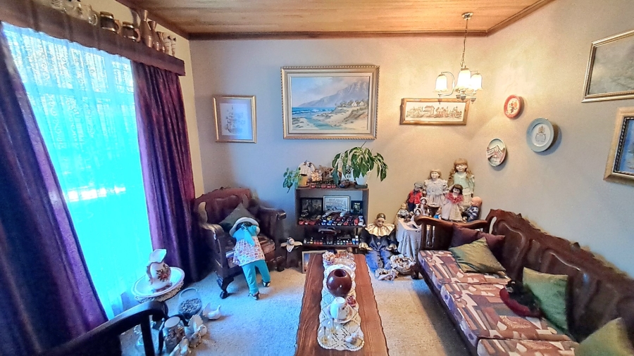 5 Bedroom Property for Sale in Universitas Free State